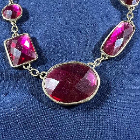 Erica Lyons Pink Faceted Stone Statement Necklace Gold-Tone Chain Adjustable Len - Picture 2 of 3